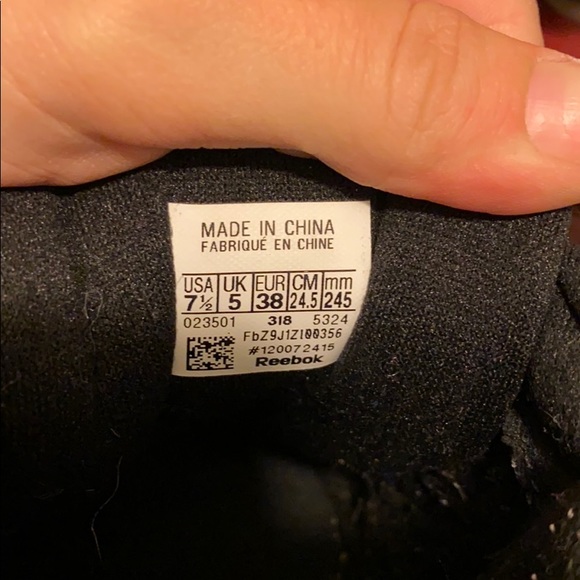 Women’s Reebok classics - Picture 5 of 5